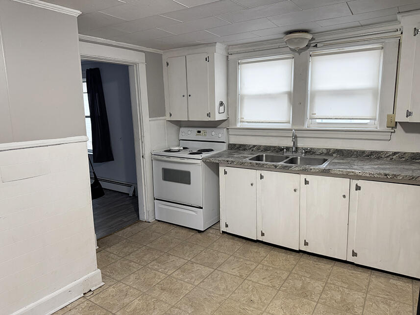67 Main Street Winthrop ME 04364
