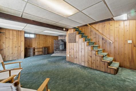 39 Sebago Road Raymond ME 04071