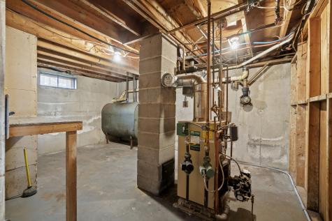 39 Sebago Road Raymond ME 04071