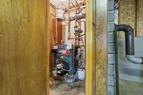 39 Sebago Road Raymond ME 04071