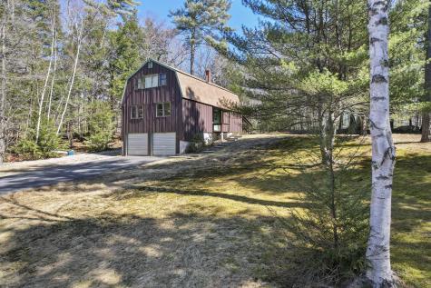 39 Sebago Road Raymond ME 04071