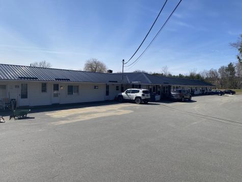 163 Route 3 China ME 04358