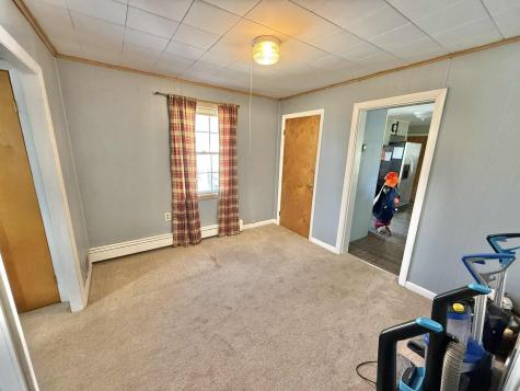69 Green Street Augusta ME 04330