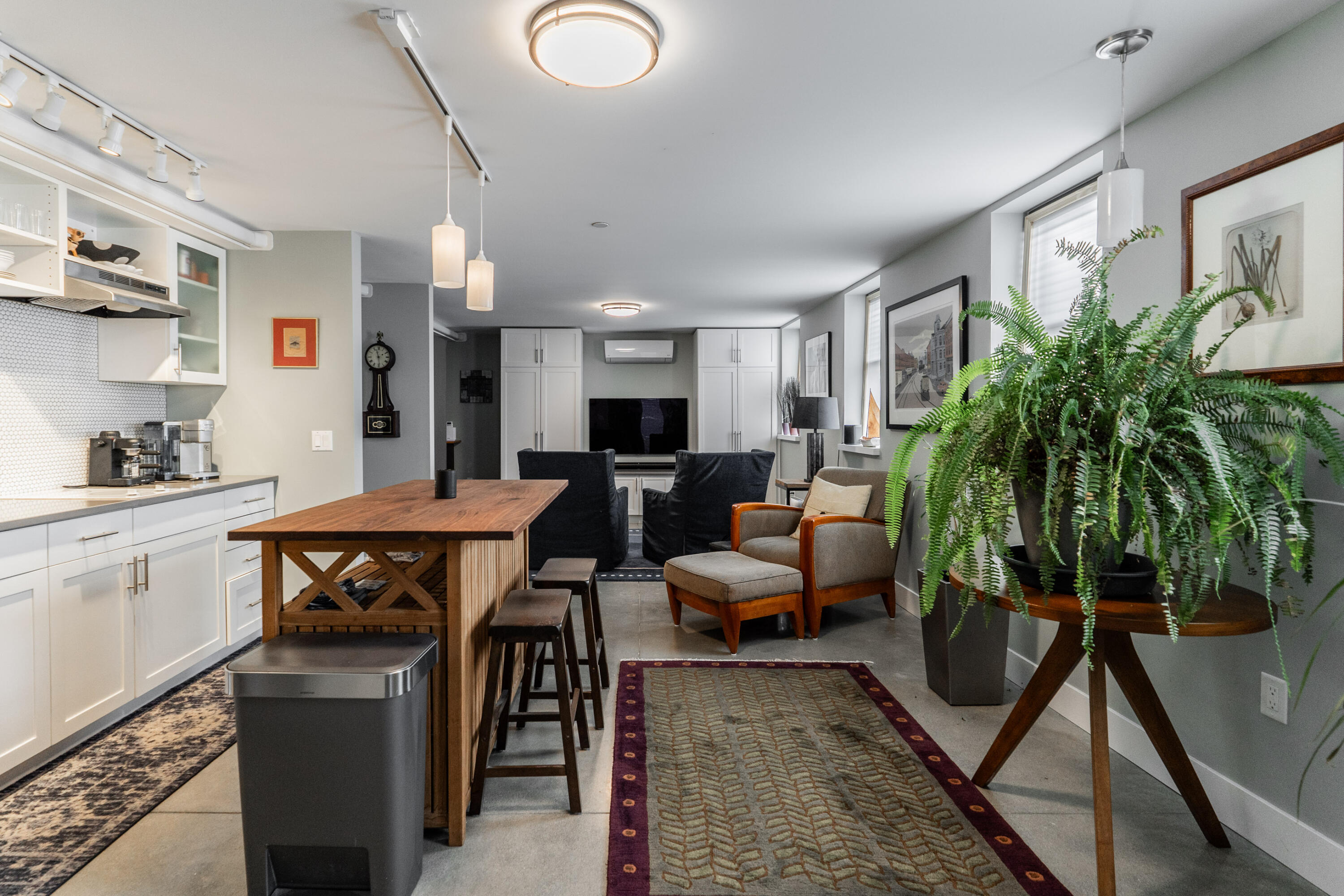 4 St Lawrence Street Portland ME 04101