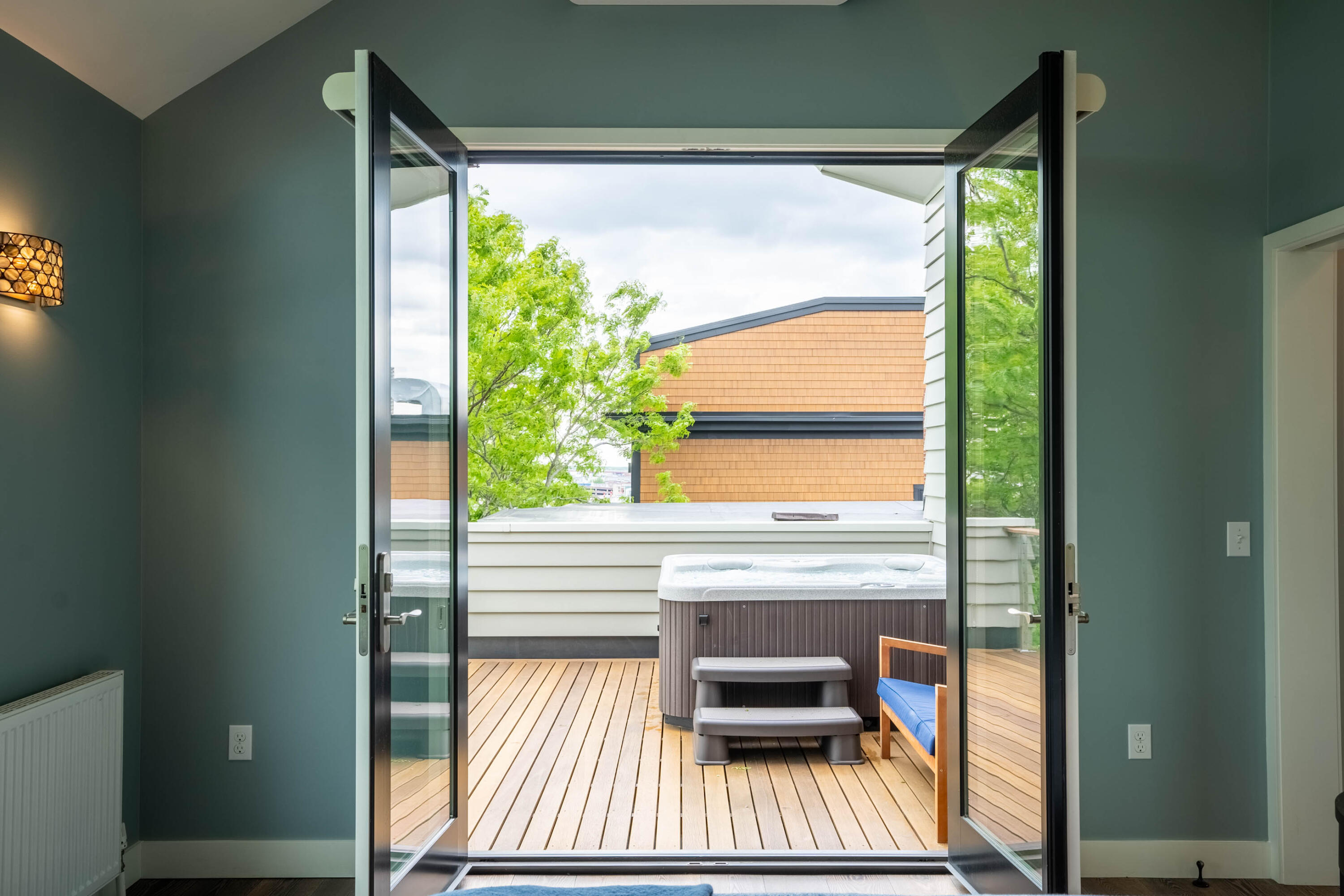 4 St Lawrence Street Portland ME 04101