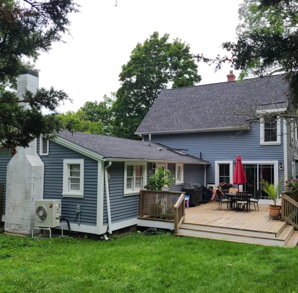 31 Avon Avenue York ME 03909