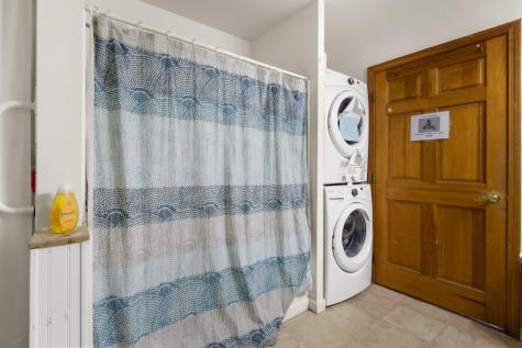 913 Essex Street Bangor ME 04401