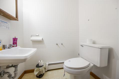 913 Essex Street Bangor ME 04401