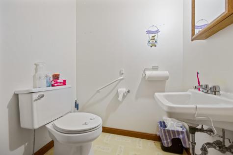 913 Essex Street Bangor ME 04401