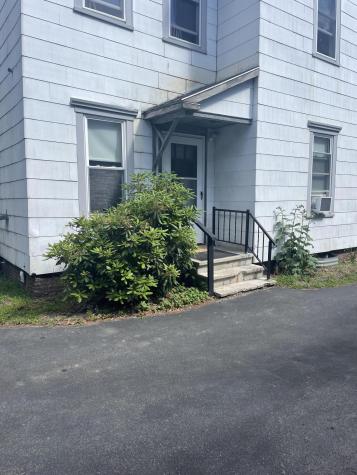 86 Hampshire Street Auburn ME 04210