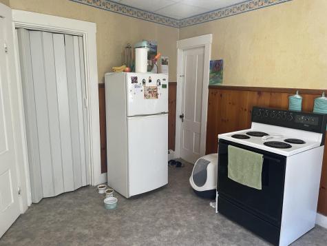 86 Hampshire Street Auburn ME 04210