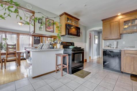 22 Bailey Avenue Portland ME 04103