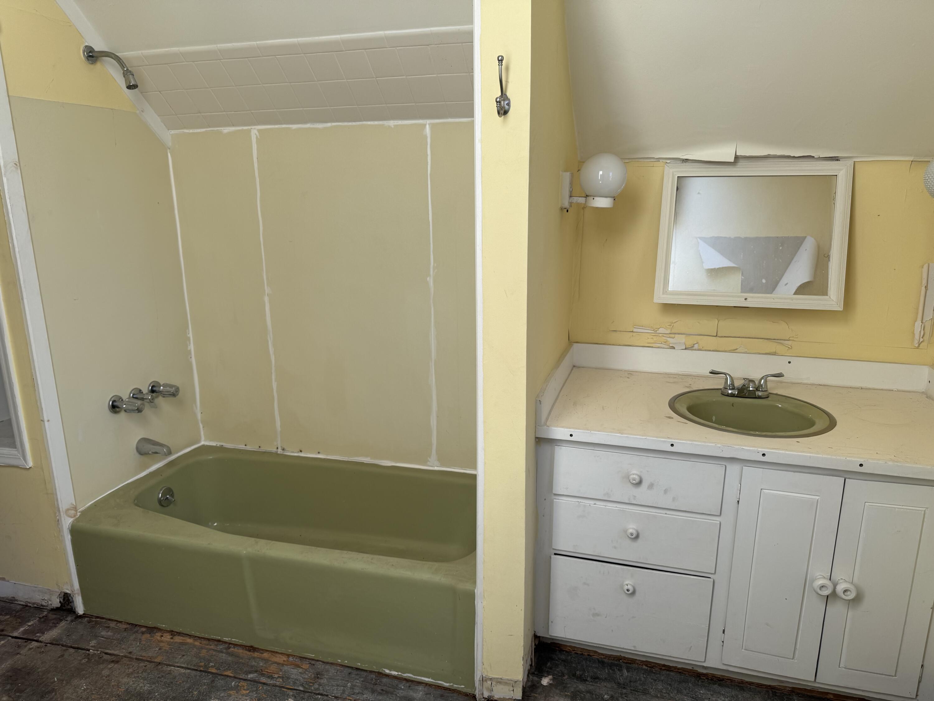 10 Trinity Street Rockland ME 04841