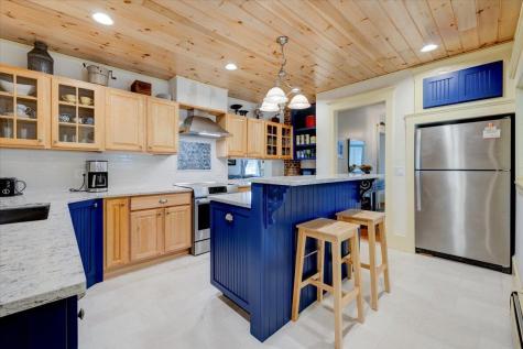 62 King Street Scarborough ME 04074