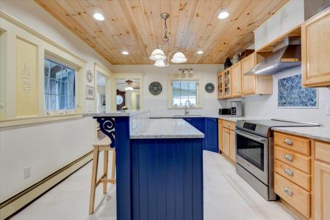 62 King Street Scarborough ME 04074