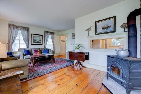 62 King Street Scarborough ME 04074