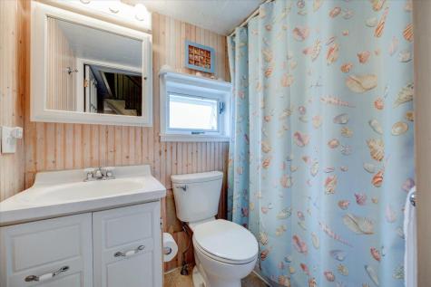 62 King Street Scarborough ME 04074
