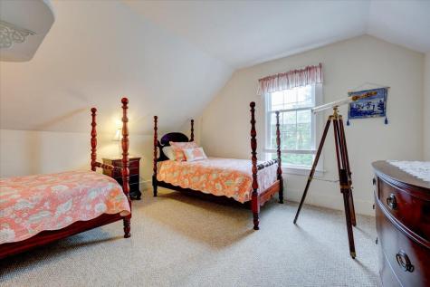 62 King Street Scarborough ME 04074