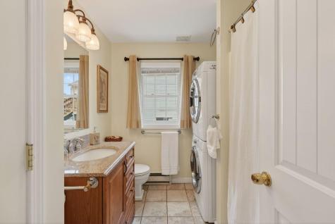 170 W Grand Avenue Old Orchard Beach ME 04064