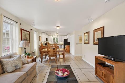 170 W Grand Avenue Old Orchard Beach ME 04064
