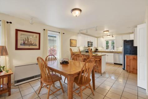 170 W Grand Avenue Old Orchard Beach ME 04064