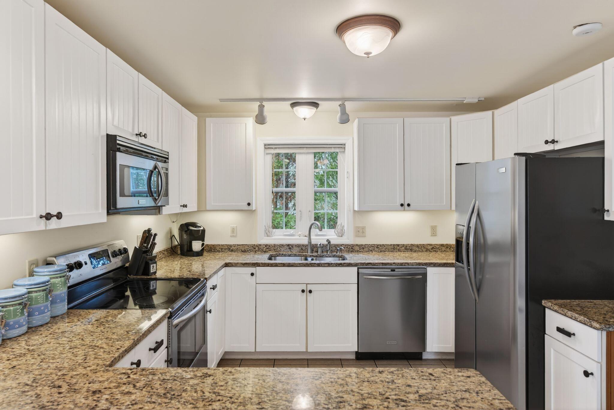 170 W Grand Avenue Old Orchard Beach ME 04064