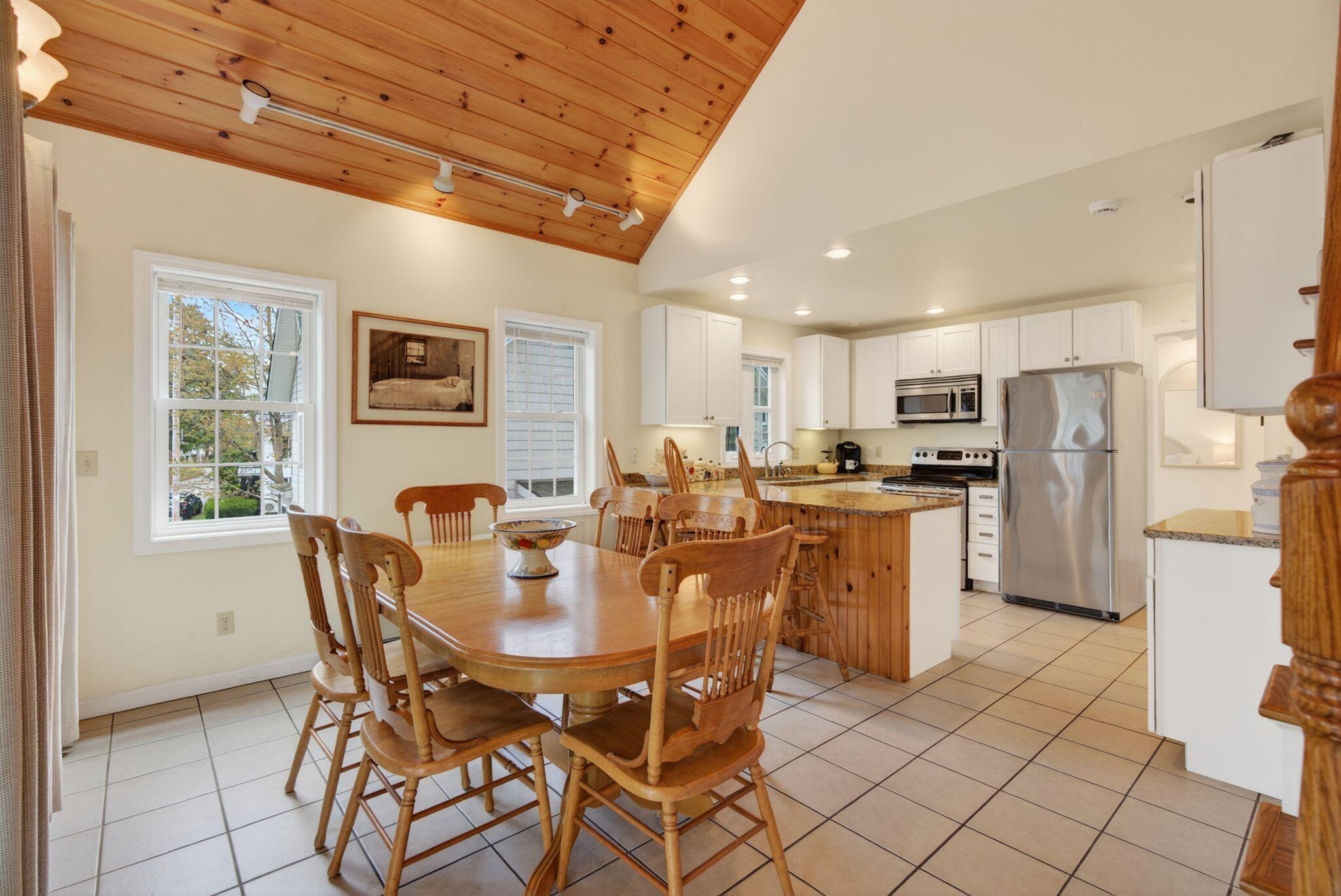 170 W Grand Avenue Old Orchard Beach ME 04064