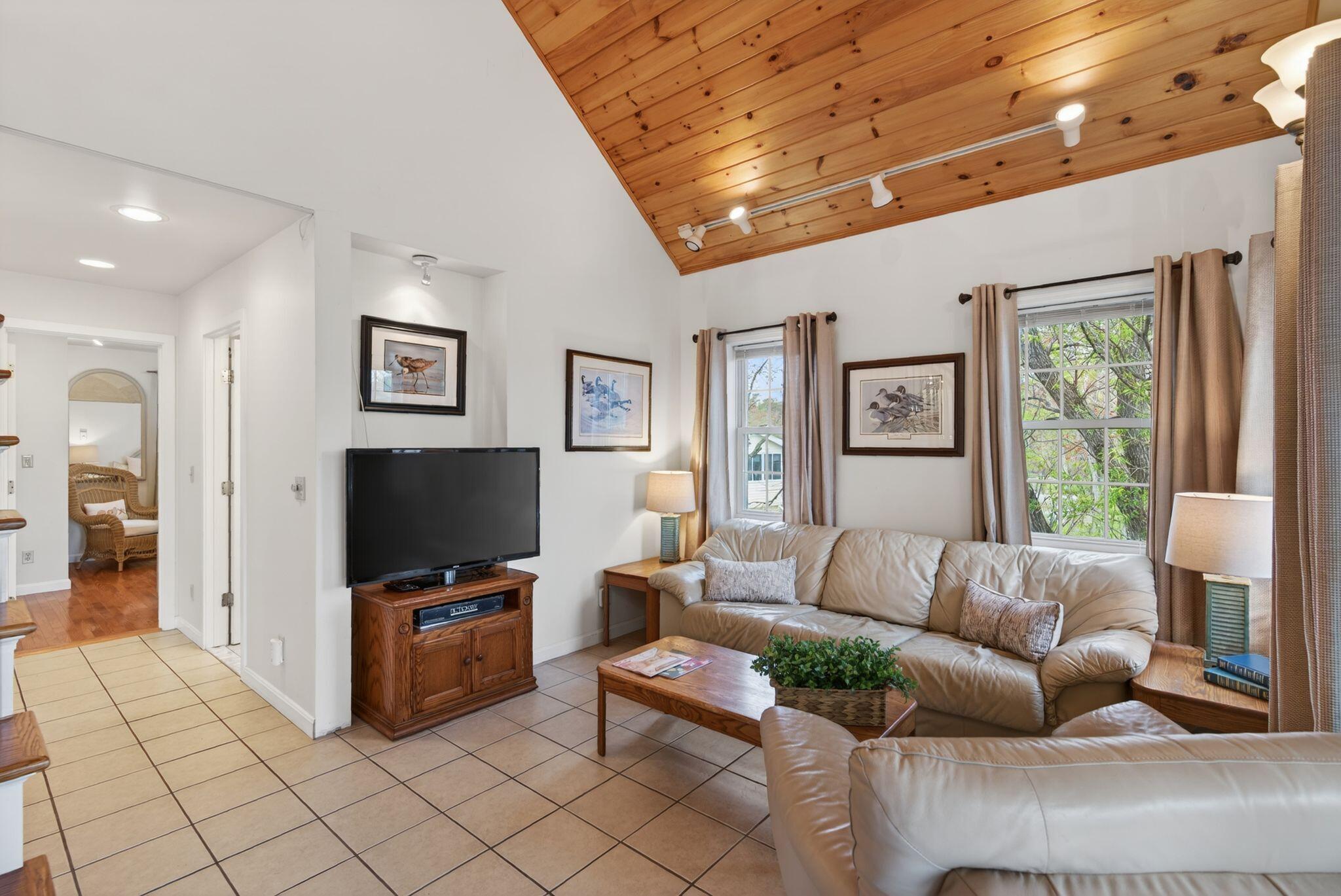 170 W Grand Avenue Old Orchard Beach ME 04064