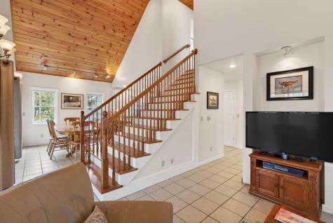 170 W Grand Avenue Old Orchard Beach ME 04064