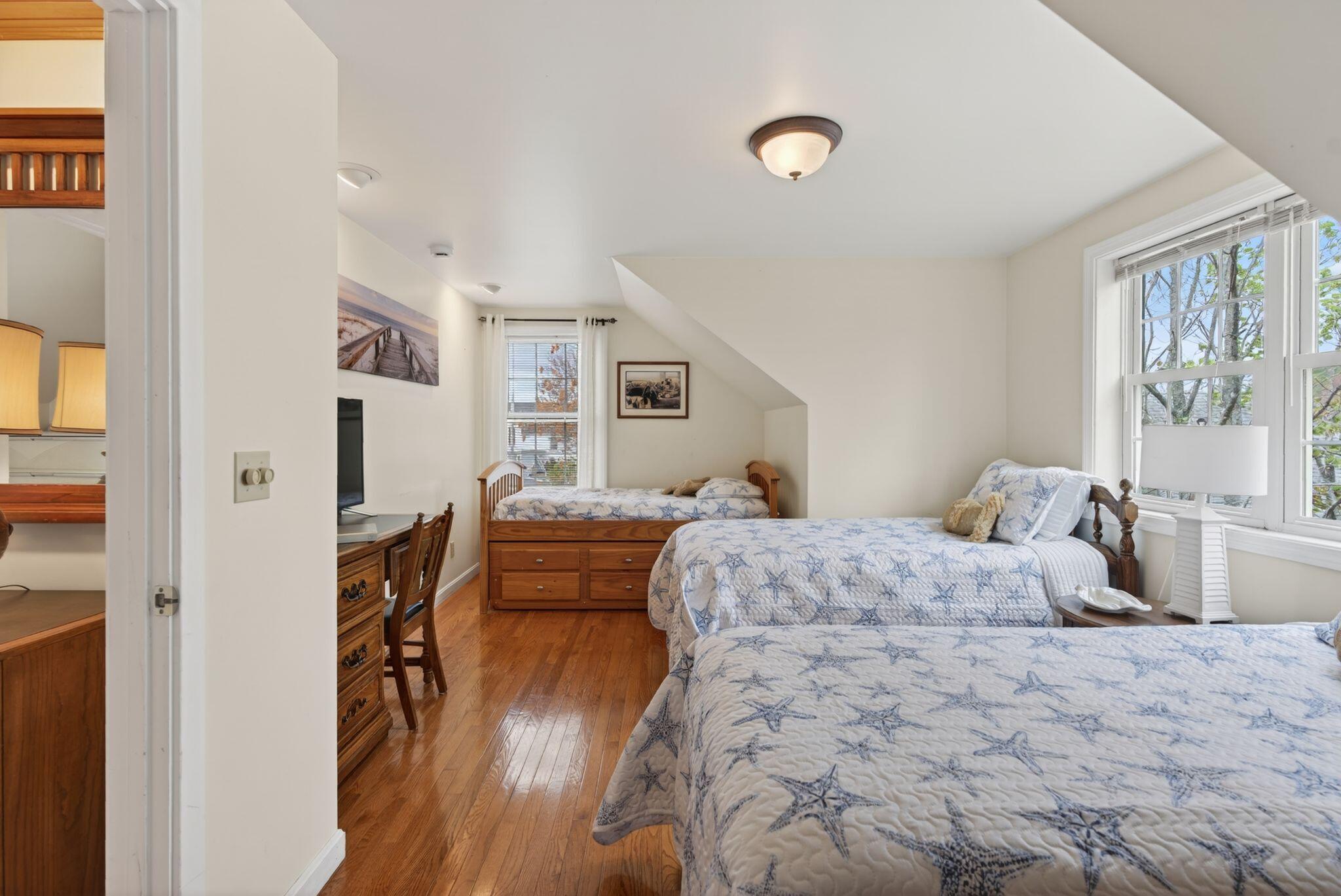 170 W Grand Avenue Old Orchard Beach ME 04064