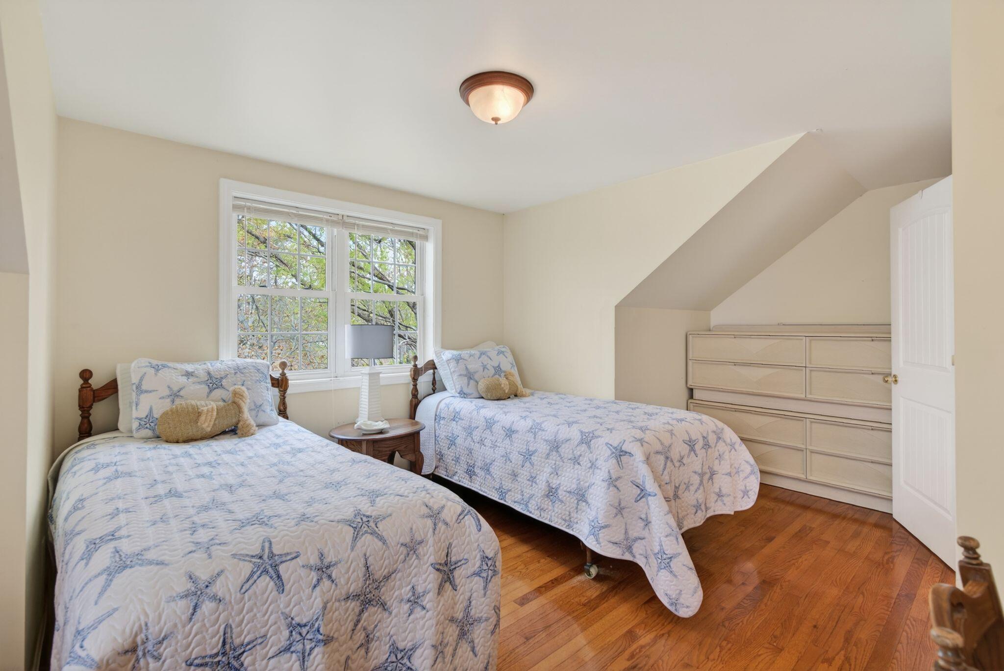 170 W Grand Avenue Old Orchard Beach ME 04064