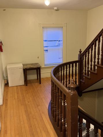 137 S Main Street Auburn ME 04210