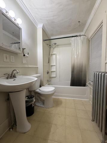 137 S Main Street Auburn ME 04210