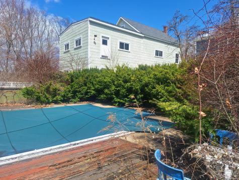 25 Eighth Street Auburn ME 04210