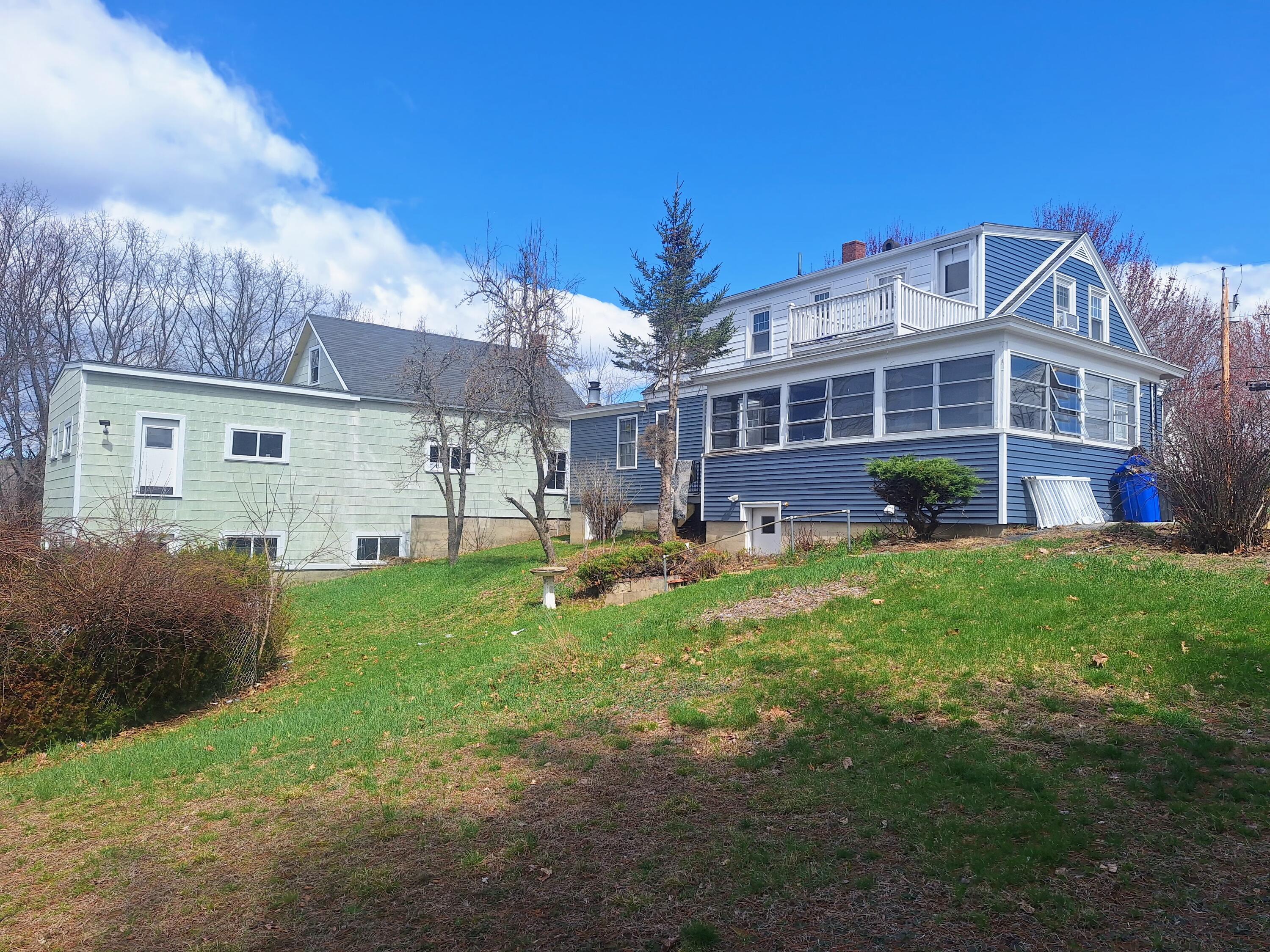 25 Eighth Street Auburn ME 04210