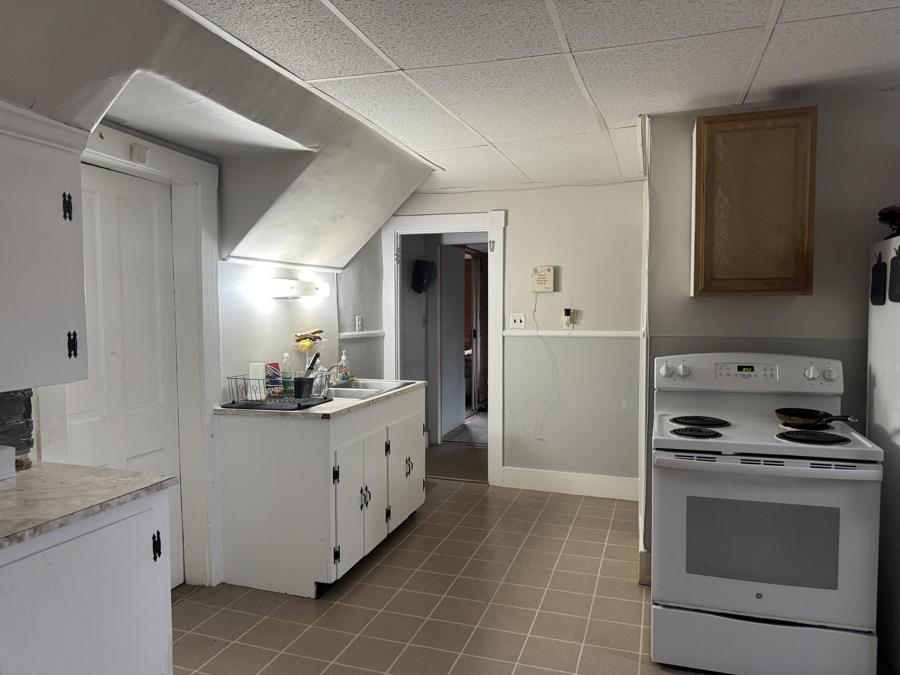 96 Western Avenue Auburn ME 04210