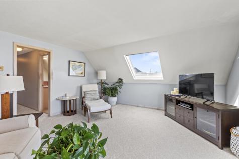 410 Broadway South Portland ME 04106