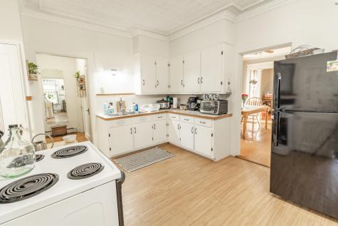 137 S Main Street Auburn ME 04210