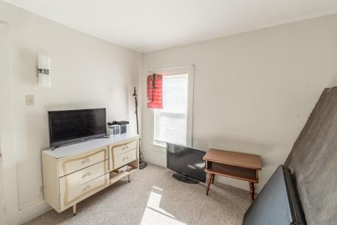 137 S Main Street Auburn ME 04210