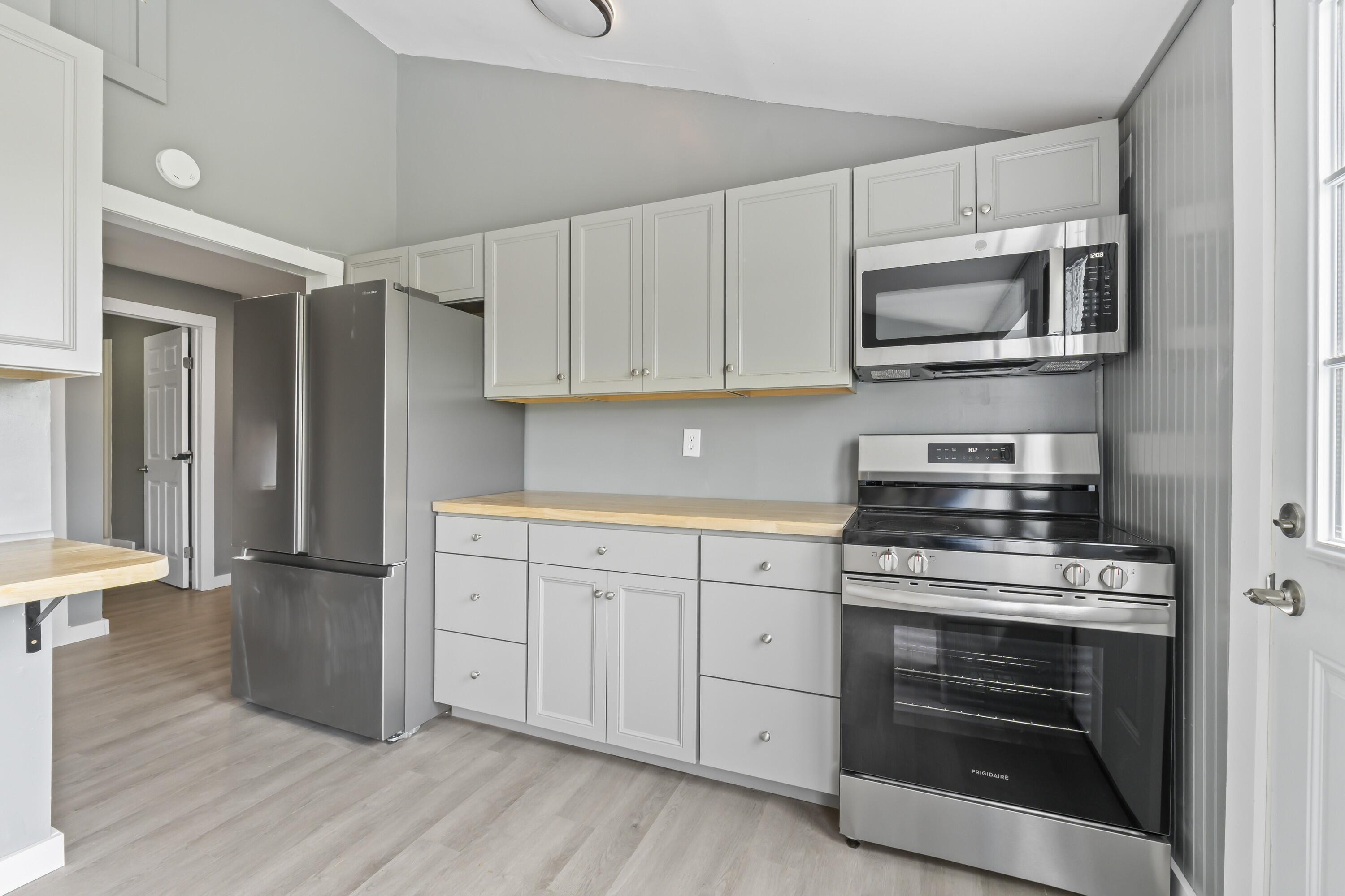 102 Manning Drive West Gardiner ME 04345