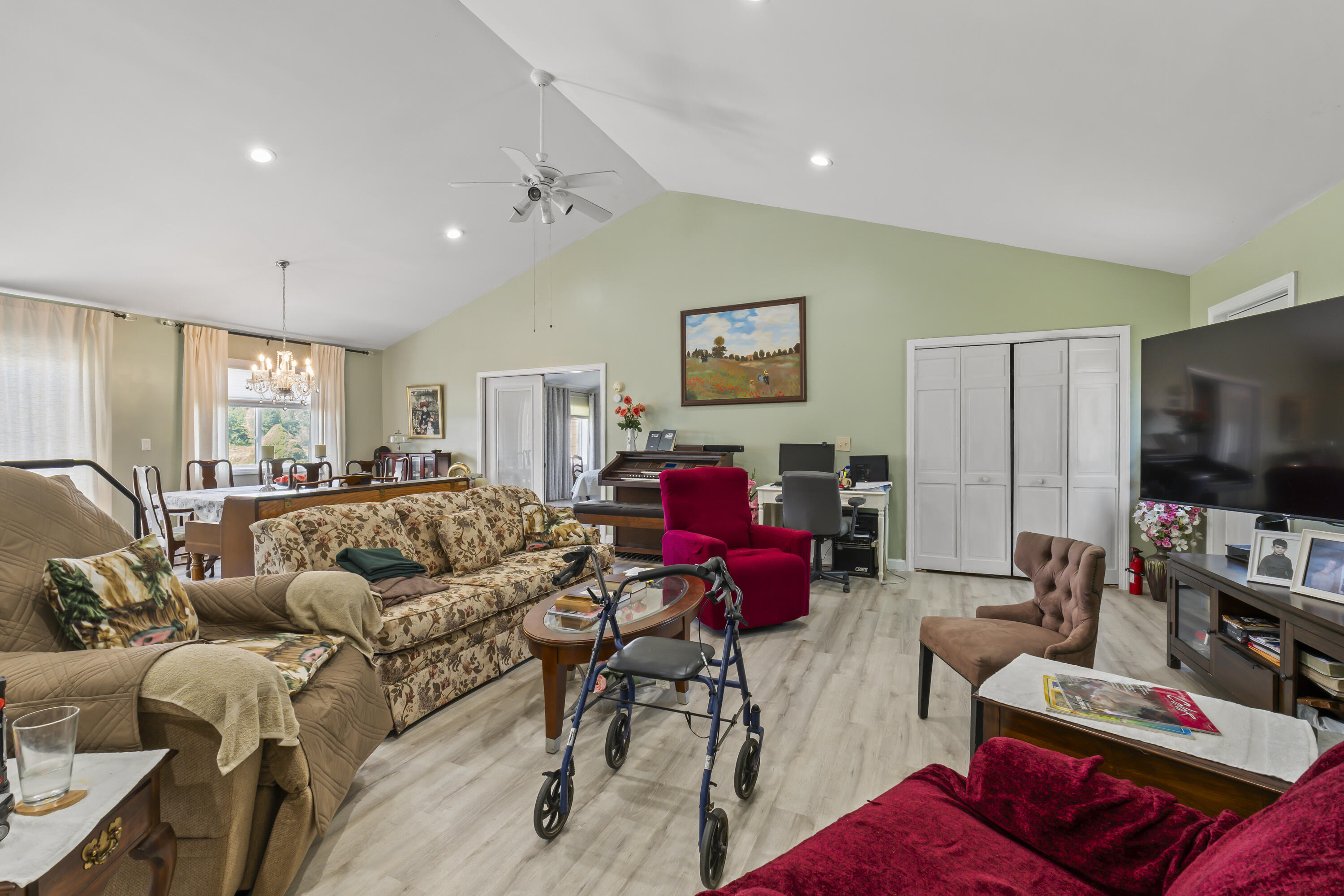 102 Manning Drive West Gardiner ME 04345