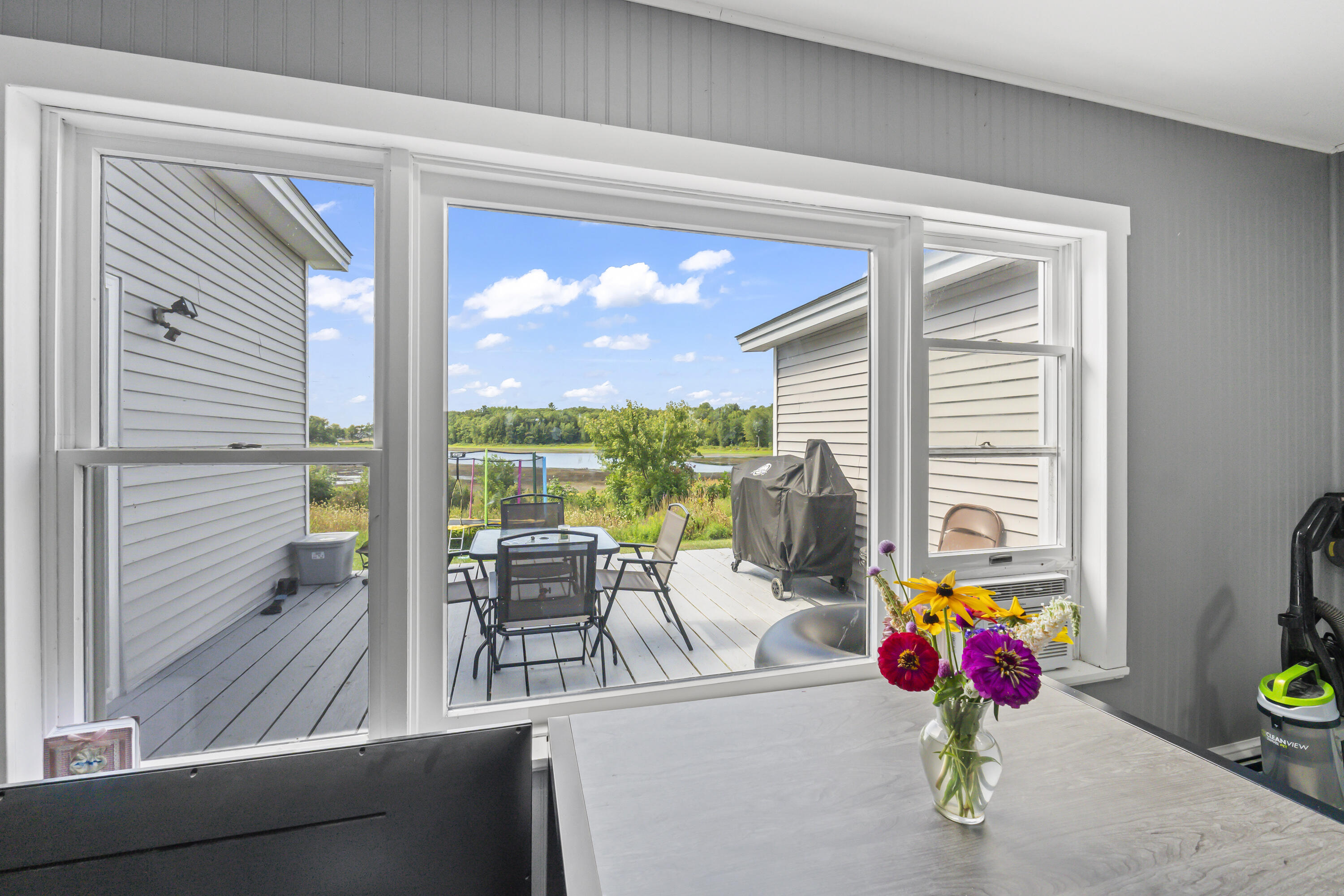 102 Manning Drive West Gardiner ME 04345