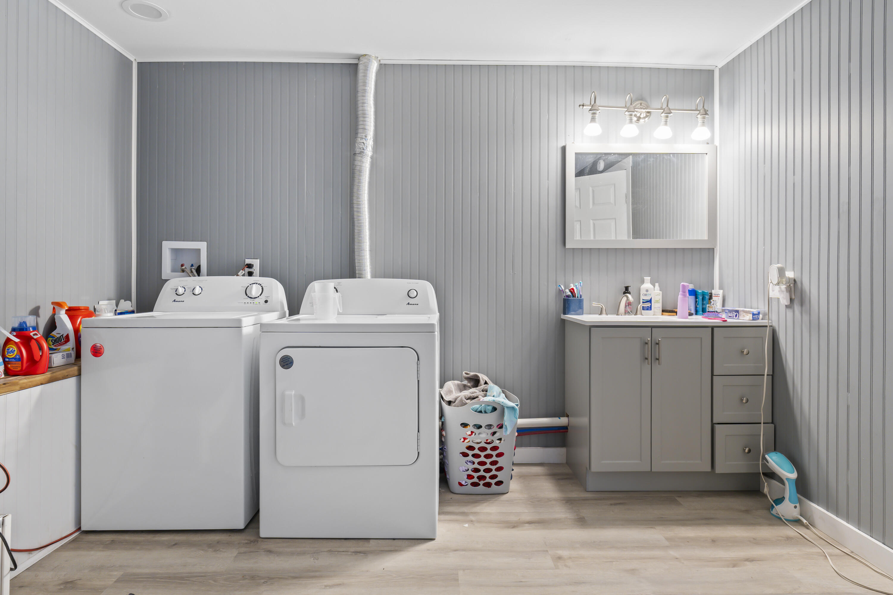 102 Manning Drive West Gardiner ME 04345