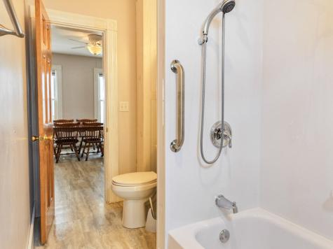 18 College Street Lewiston ME 04240