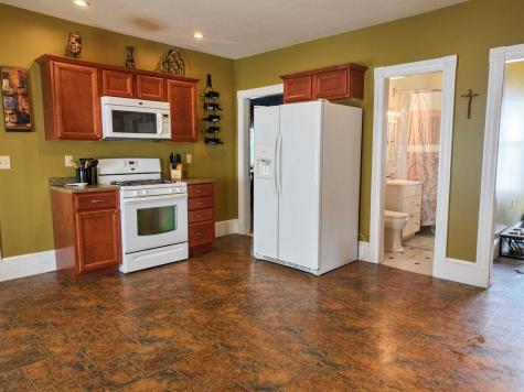 18 College Street Lewiston ME 04240