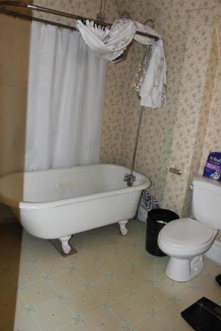 6 Curtis Street Lewiston ME 04240