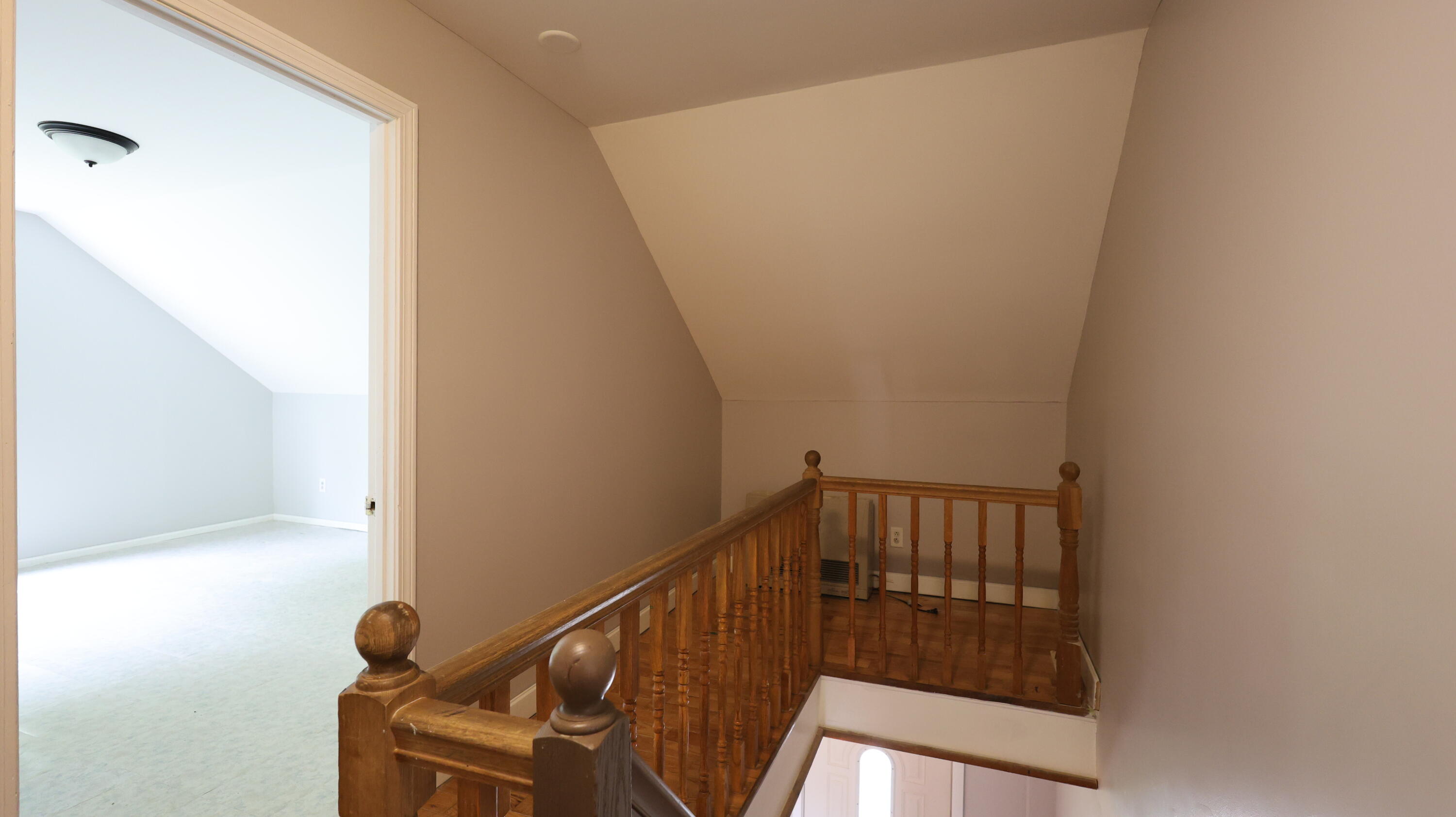 1146 Post Road Bowdoinham ME 04008