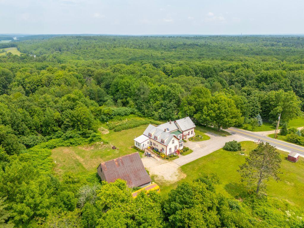 1146 Post Road Bowdoinham ME 04008