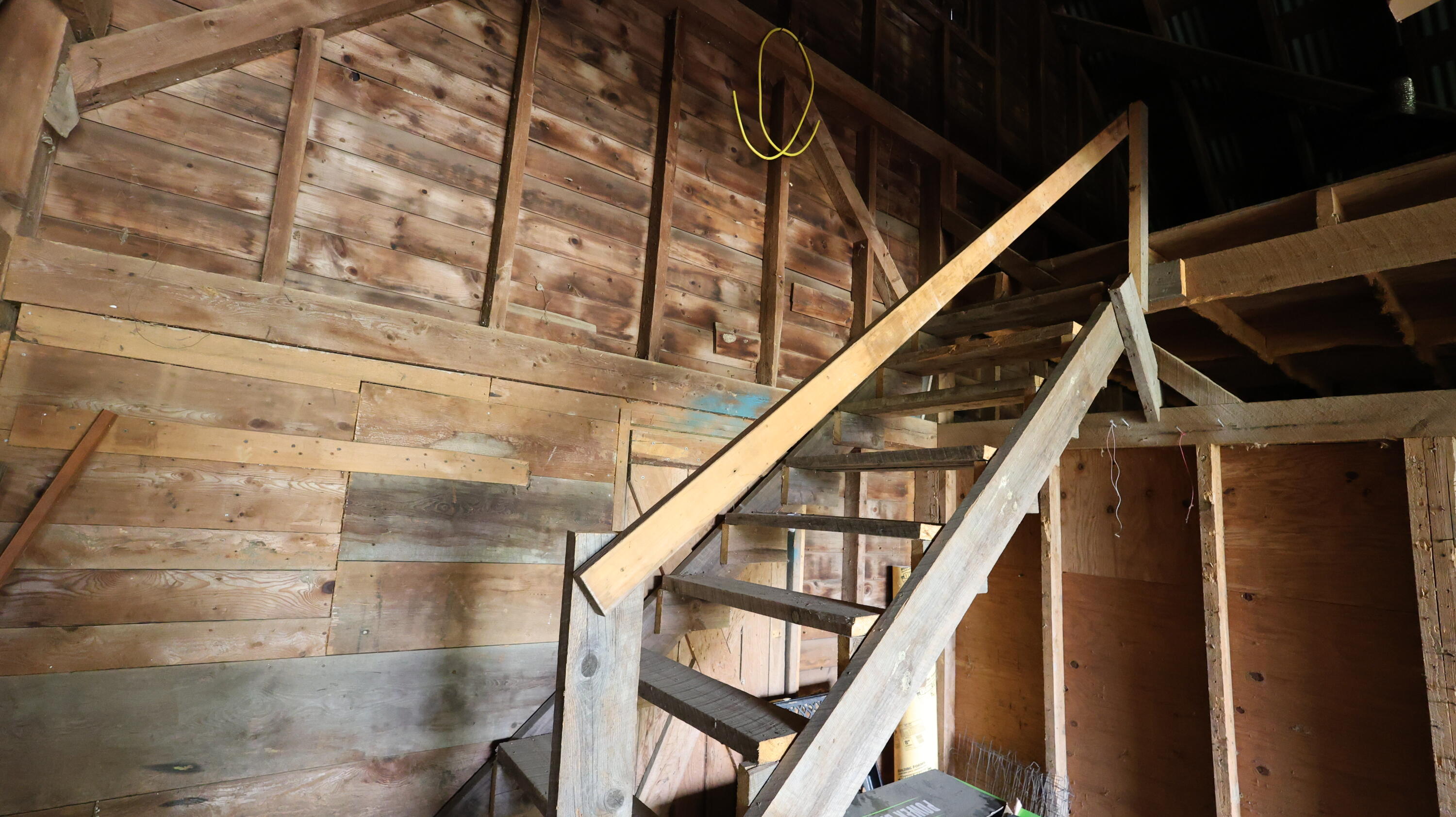 1146 Post Road Bowdoinham ME 04008