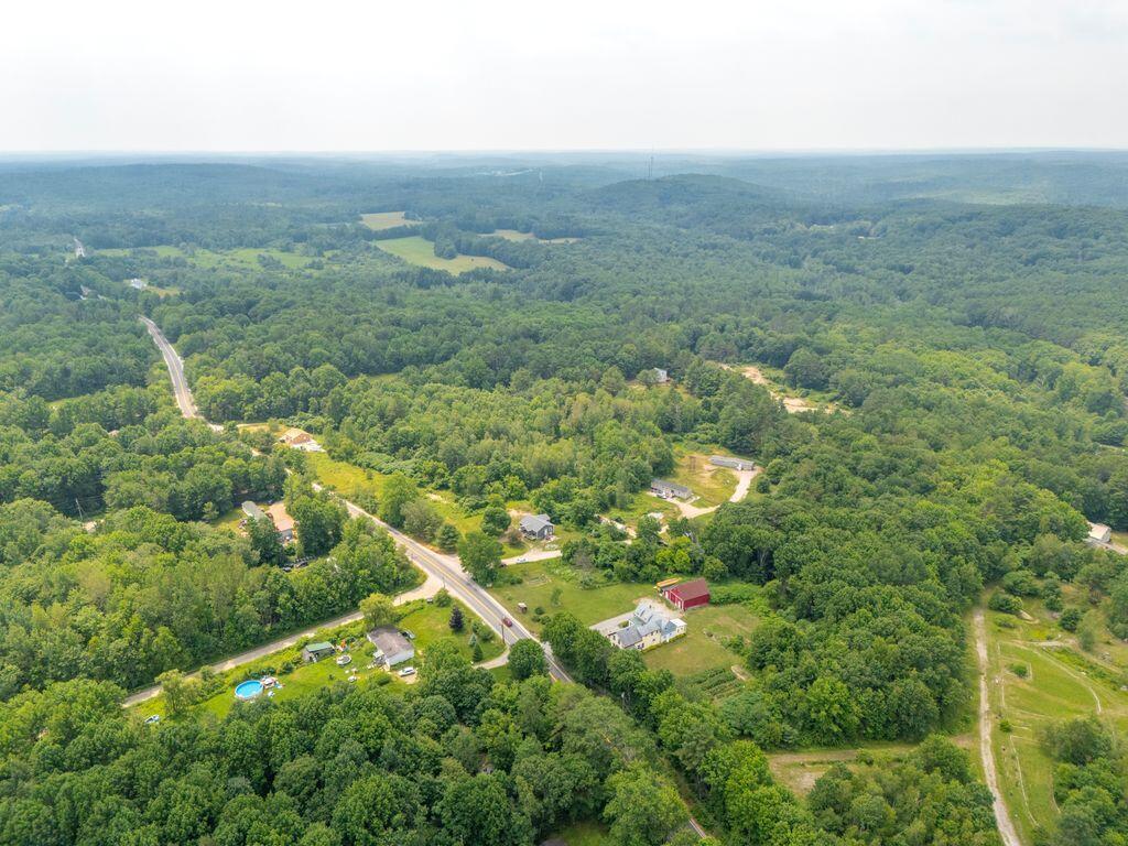 1146 Post Road Bowdoinham ME 04008